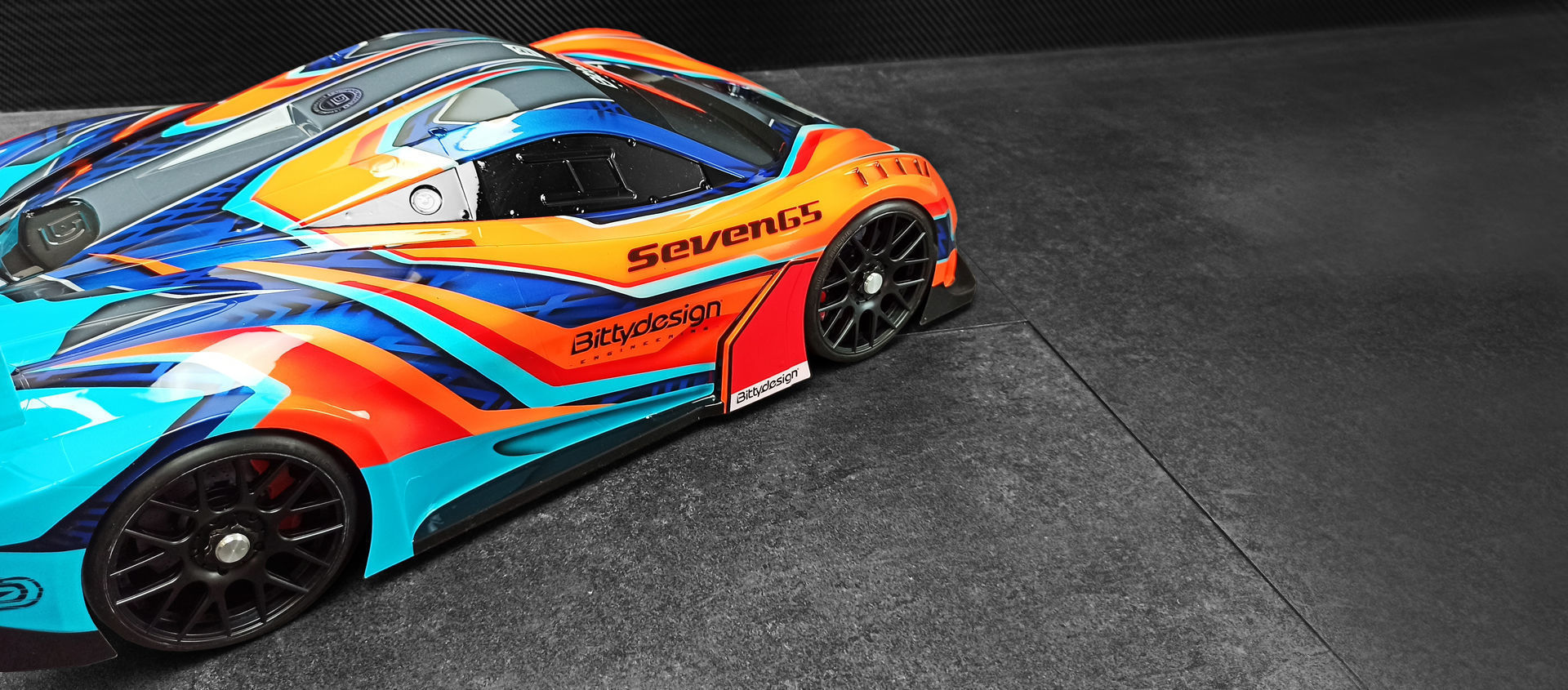 Immagine di Carrozzeria 1/8 GT Seven65